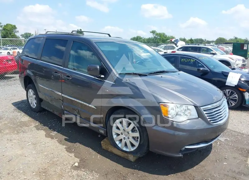 2016 Chrysler TOWN & COUNTRY фото