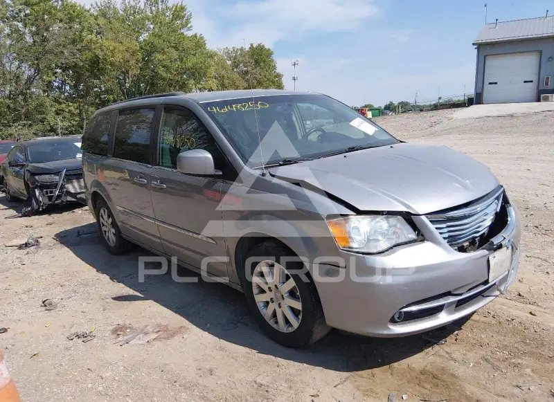 2016 Chrysler TOWN & COUNTRY фото