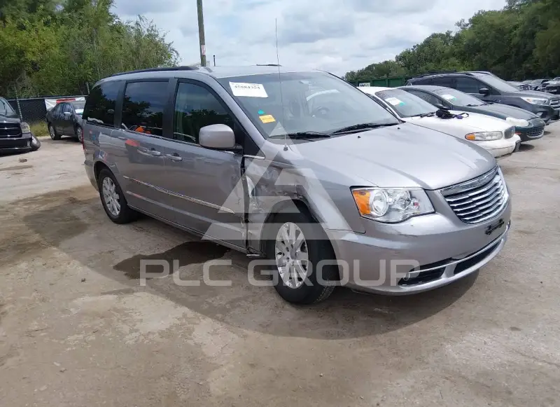 2016 Chrysler TOWN & COUNTRY photo