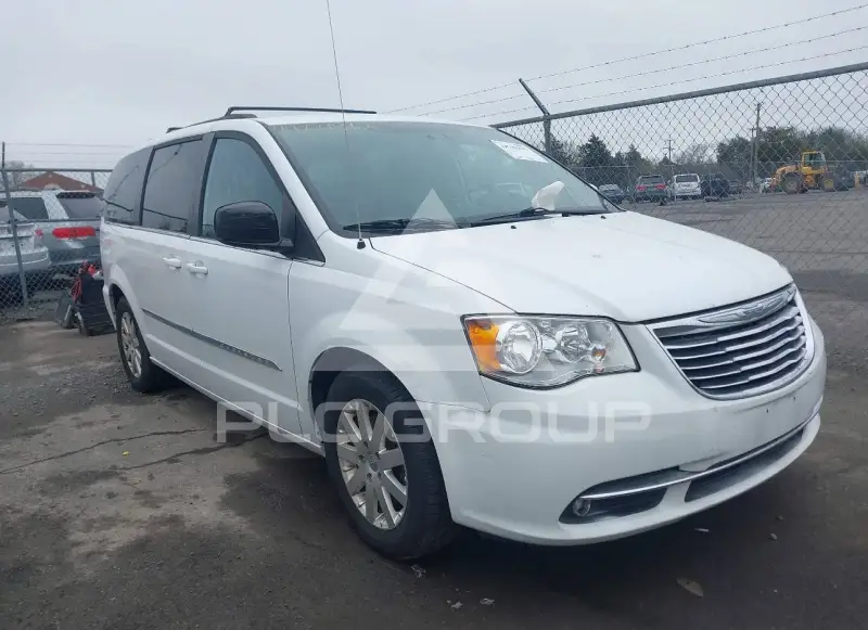 2016 Chrysler TOWN & COUNTRY фото