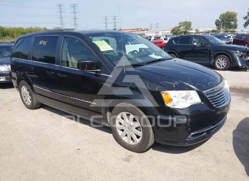 2016 Chrysler TOWN & COUNTRY photo