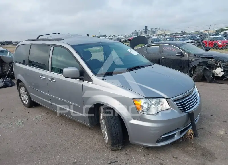 2016 Chrysler TOWN & COUNTRY фото