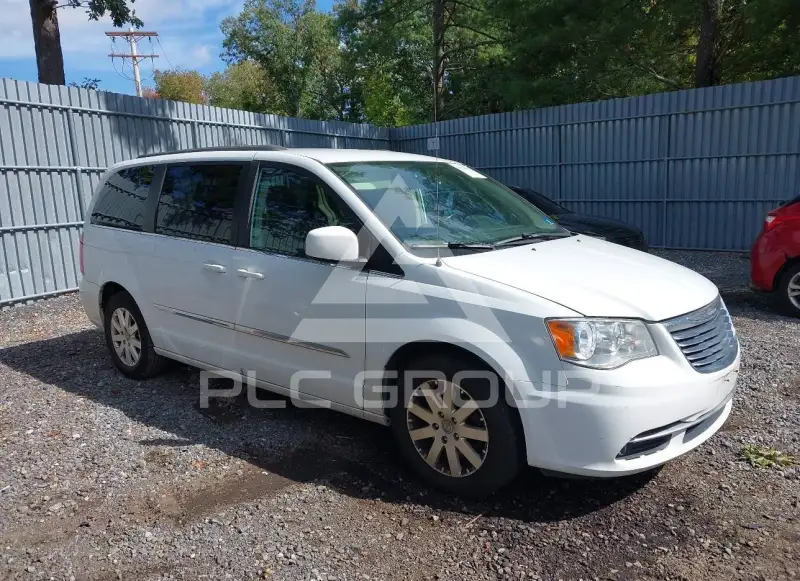 2016 Chrysler TOWN & COUNTRY photo