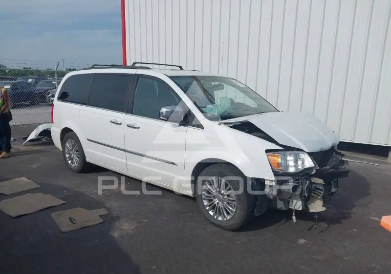 2016 Chrysler TOWN & COUNTRY фото