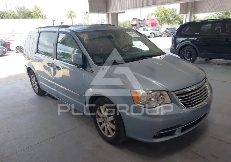 2016 Chrysler TOWN & COUNTRY фото