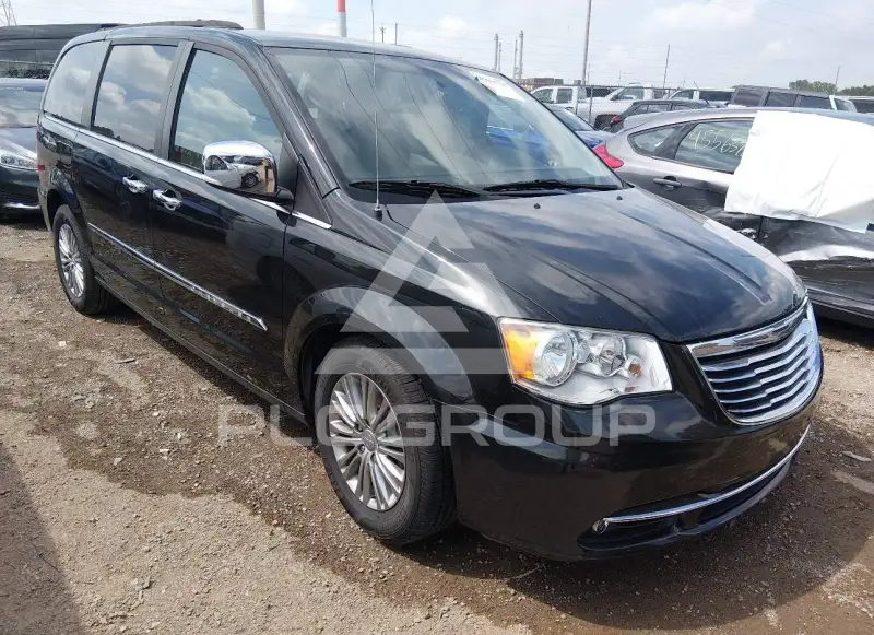 2016 Chrysler TOWN & COUNTRY фото