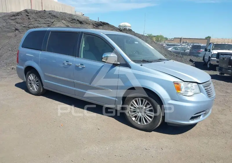 2016 Chrysler TOWN & COUNTRY фото