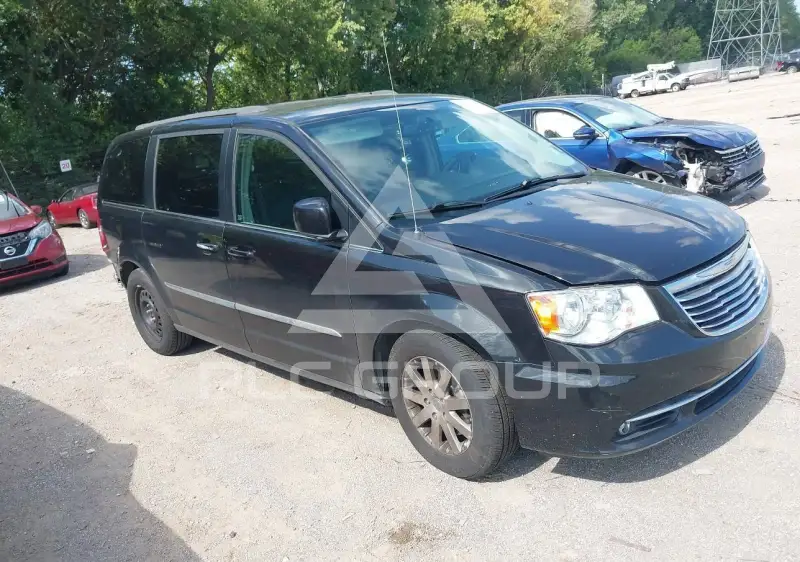 2016 Chrysler TOWN & COUNTRY фото