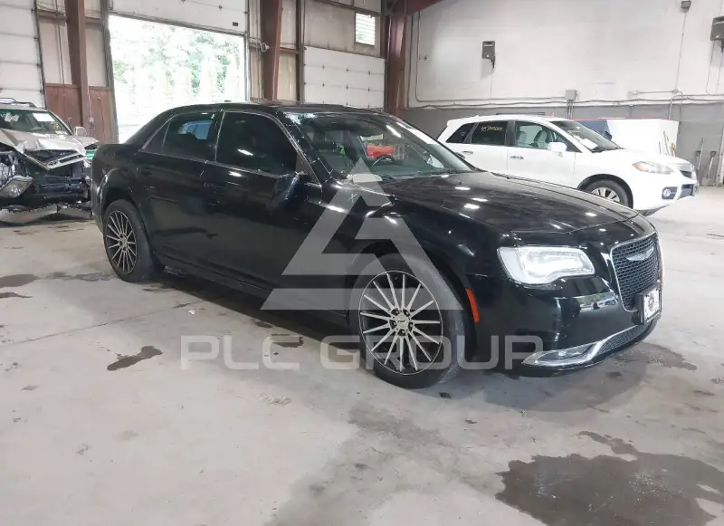 2016 Chrysler 300 фото