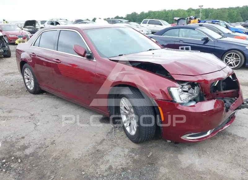 2016 Chrysler 300 photo