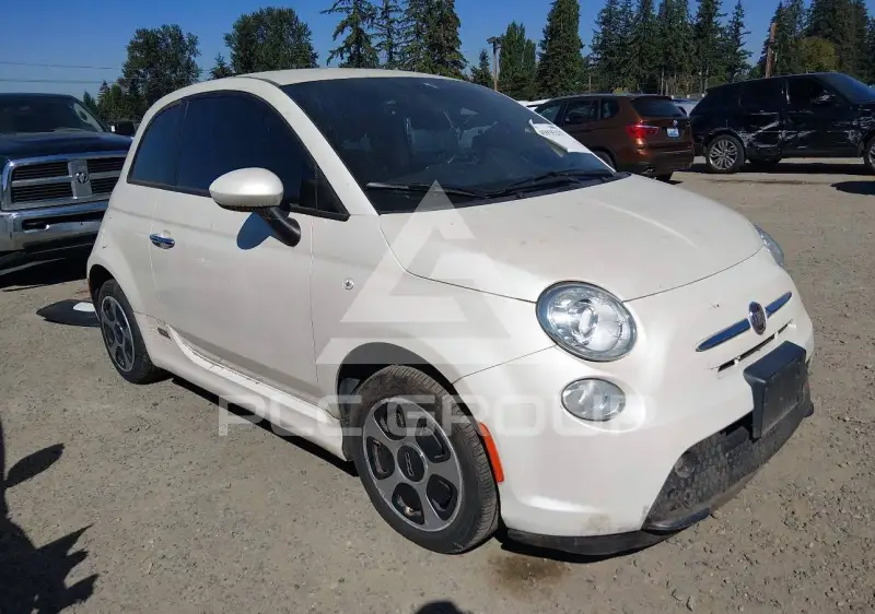 2016 Fiat 500 фото