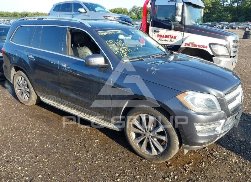 2016 Mercedes Benz GL 450 photo