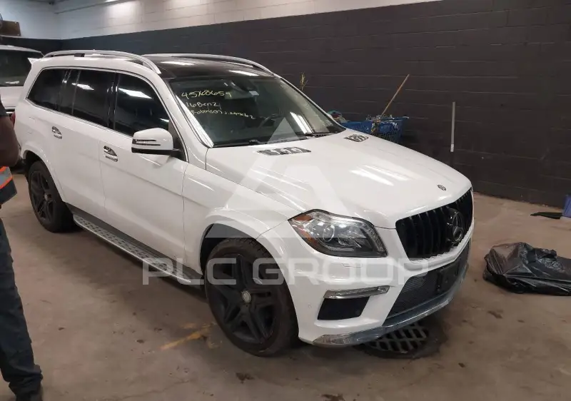2016 Mercedes Benz GL 450 фото