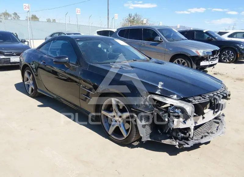 2016 Mercedes Benz SL-Class photo