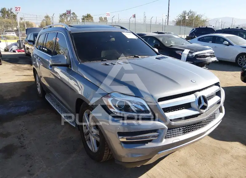 2016 Mercedes Benz GL-Class photo