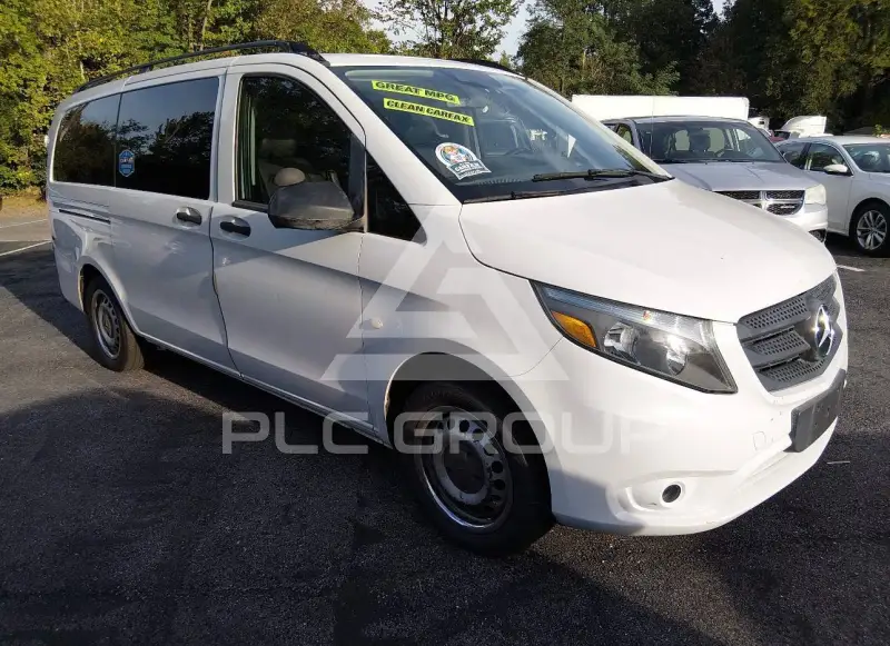 2016 Mercedes Benz METRIS photo