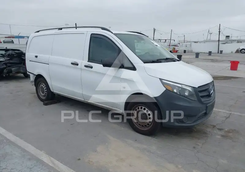 2016 Mercedes Benz METRIS photo