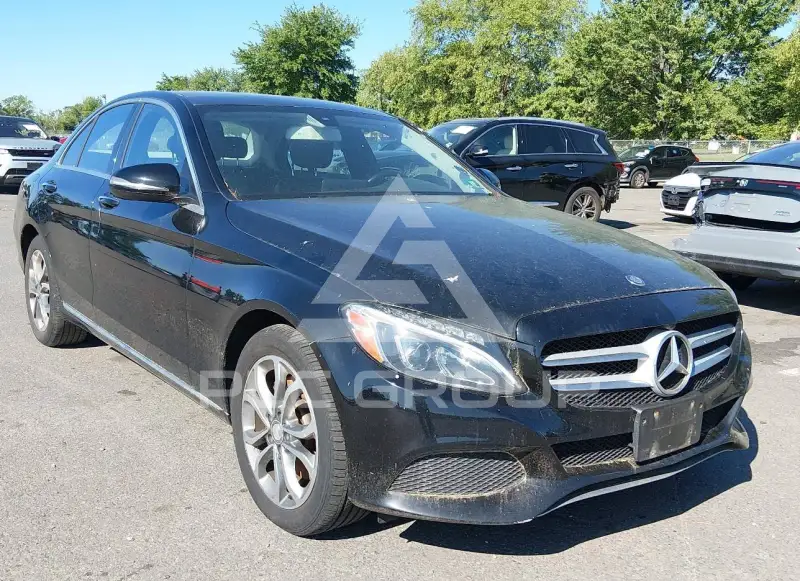 2016 Mercedes Benz C 300 фото
