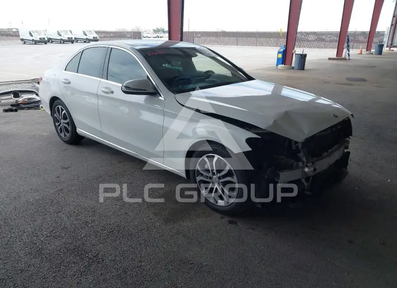 2016 Mercedes Benz C 300 фото