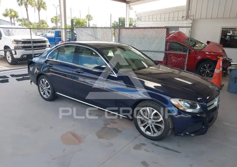 2016 Mercedes Benz C 300 photo