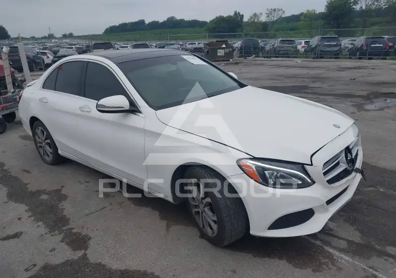 2016 Mercedes Benz C 300 фото