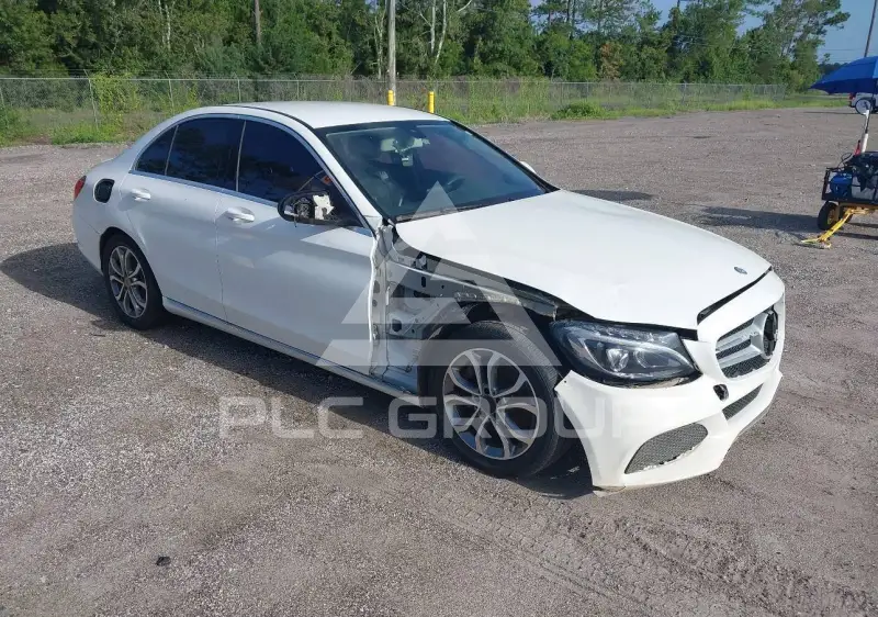 2016 Mercedes Benz C 300 фото