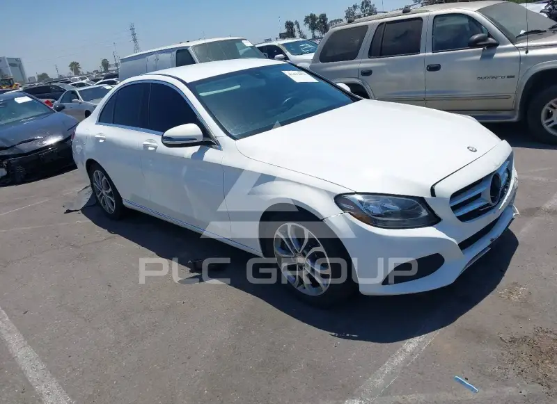 2016 Mercedes Benz C 300 фото