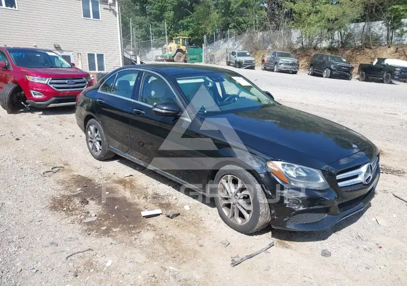 2016 Mercedes Benz C 300 photo