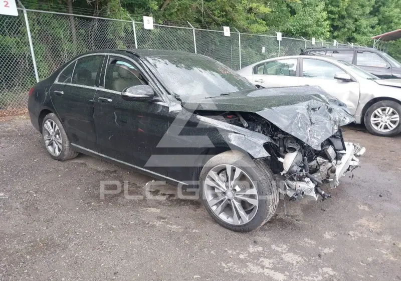 2016 Mercedes Benz C 300 фото
