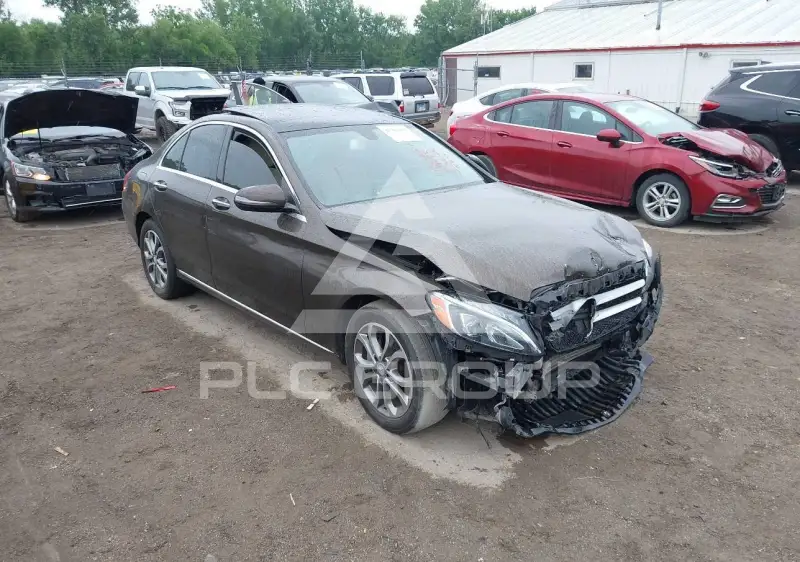 2016 Mercedes Benz C 300 фото