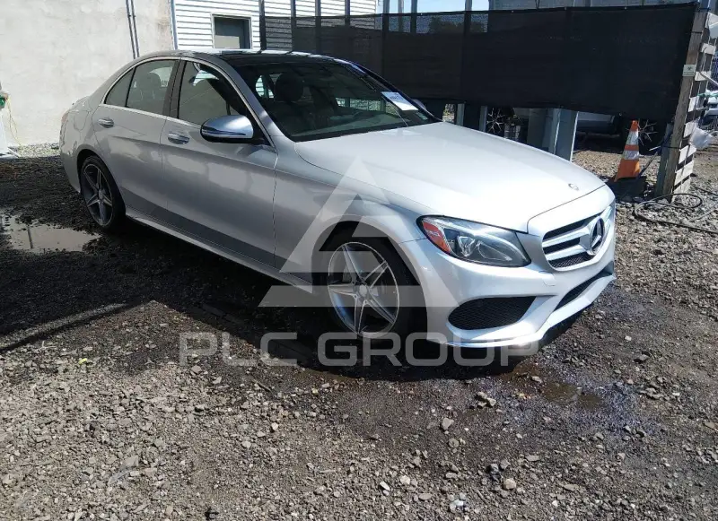 2016 Mercedes Benz C 300 фото