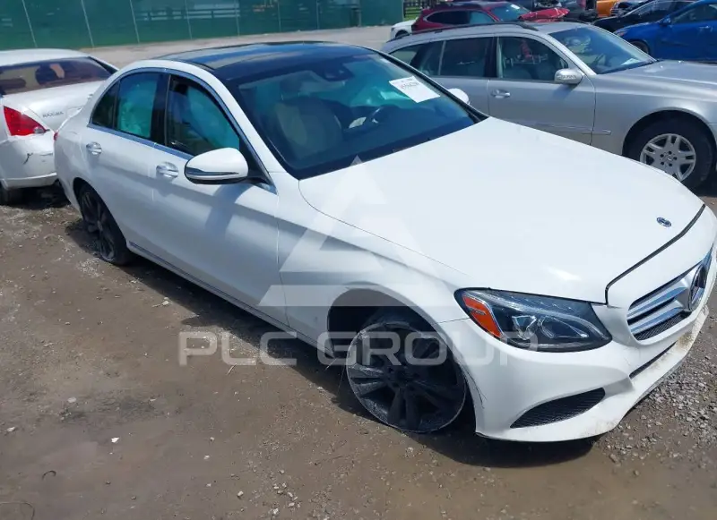 2016 Mercedes Benz C 300 фото