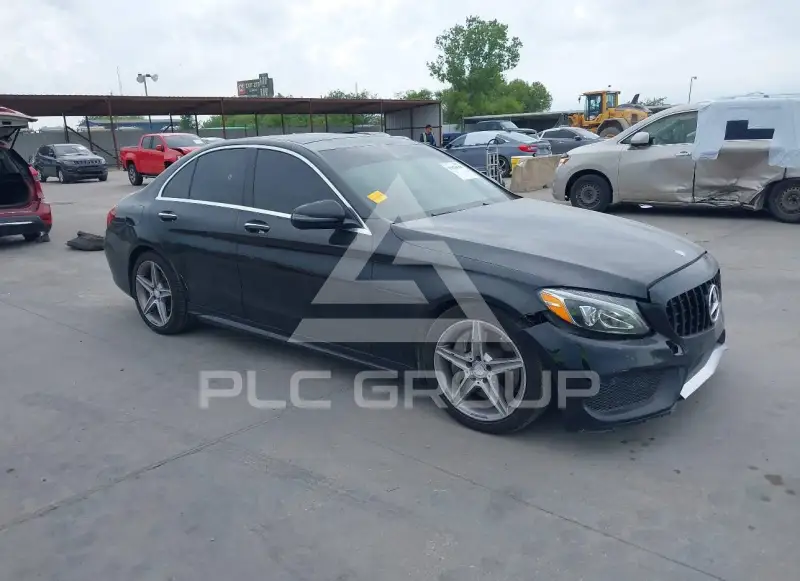 2016 Mercedes Benz C 300 photo