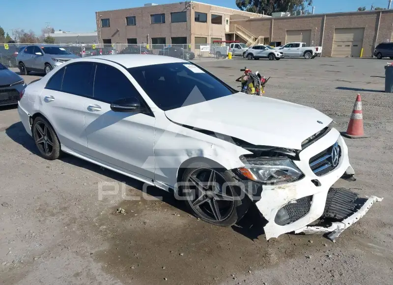 2016 Mercedes Benz C 300 фото