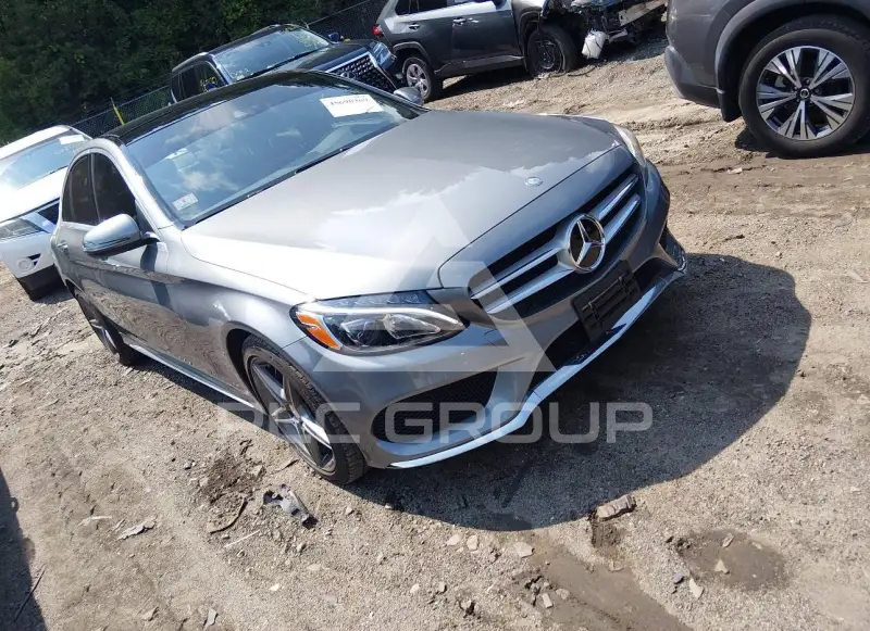 2016 Mercedes Benz C 300 photo
