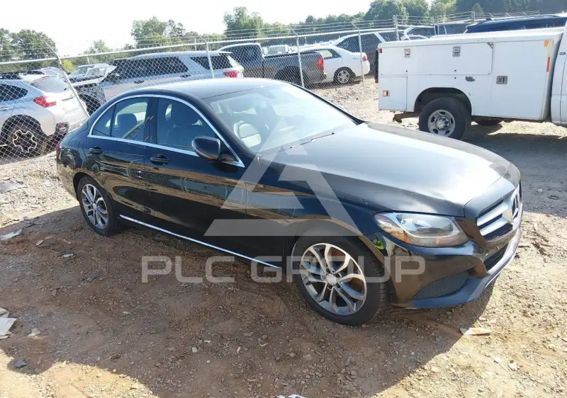 2016 Mercedes Benz C 300 photo
