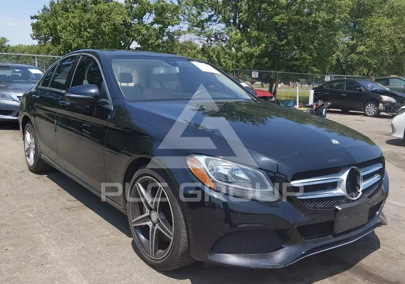 2016 Mercedes Benz C 300 фото