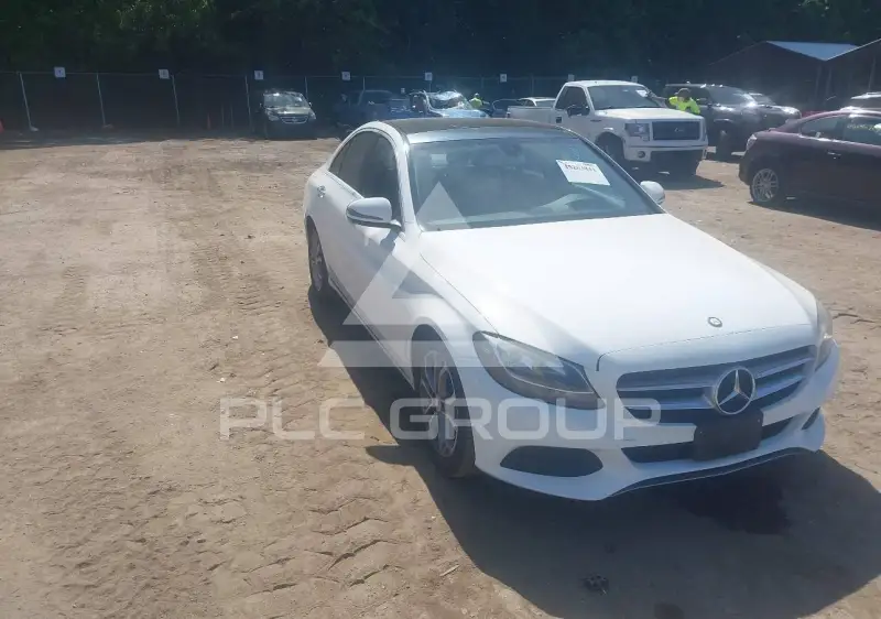 2016 Mercedes Benz C 300 фото