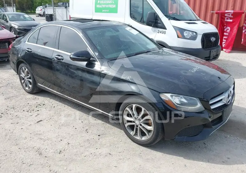 2016 Mercedes Benz C 300 фото