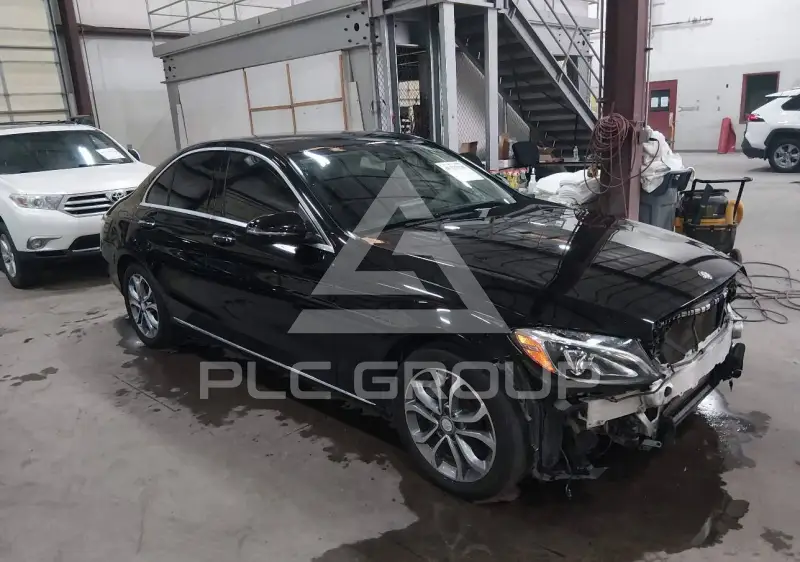 2016 Mercedes Benz C 300 фото