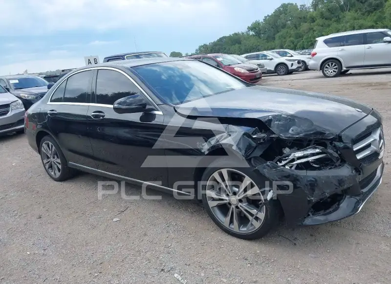 2016 Mercedes Benz C 300 photo
