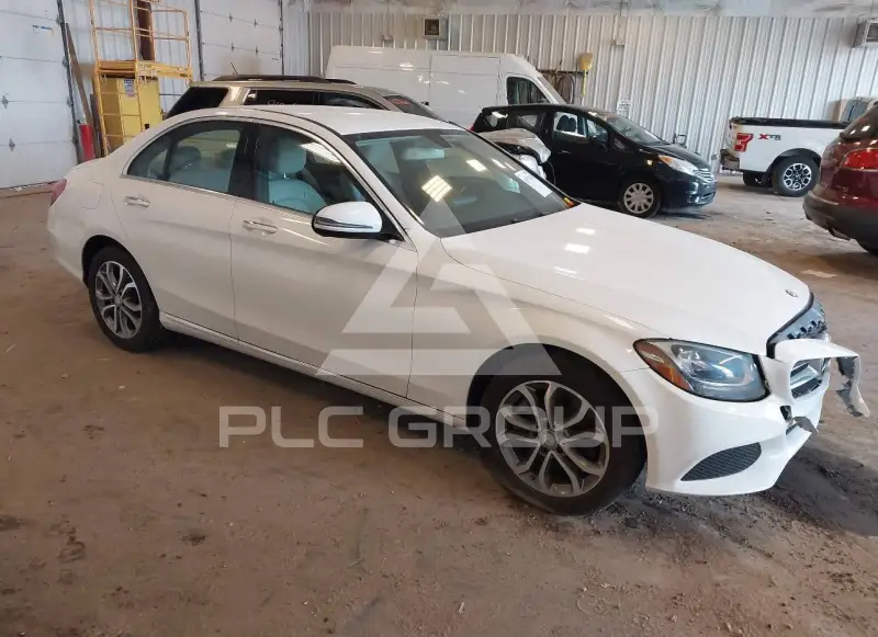 2016 Mercedes Benz C 300 фото
