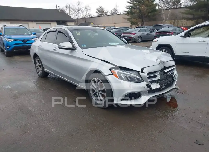 2016 Mercedes Benz C 300 фото