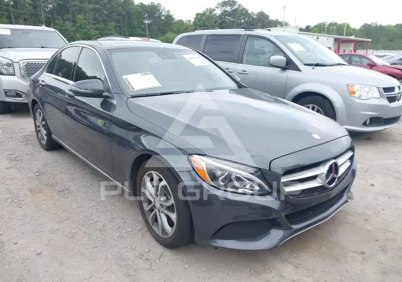 2016 Mercedes Benz C 300 фото