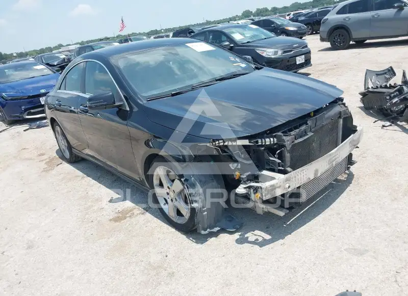 2016 Mercedes Benz CLA 250 photo