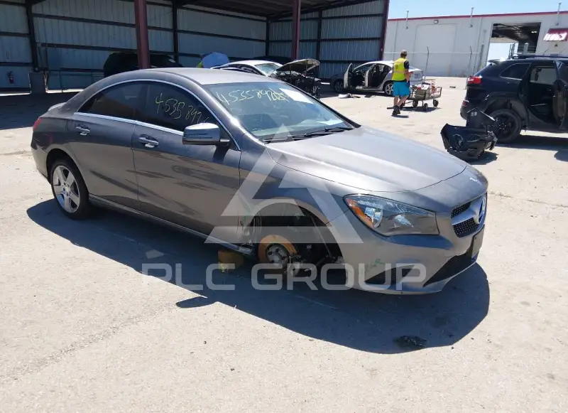 2016 Mercedes Benz CLA 250 фото