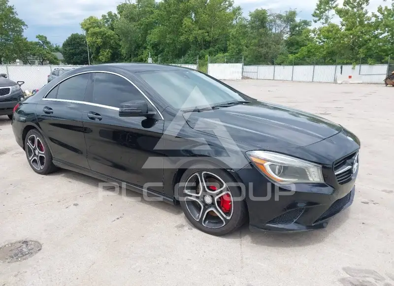 2016 Mercedes Benz CLA 250 фото