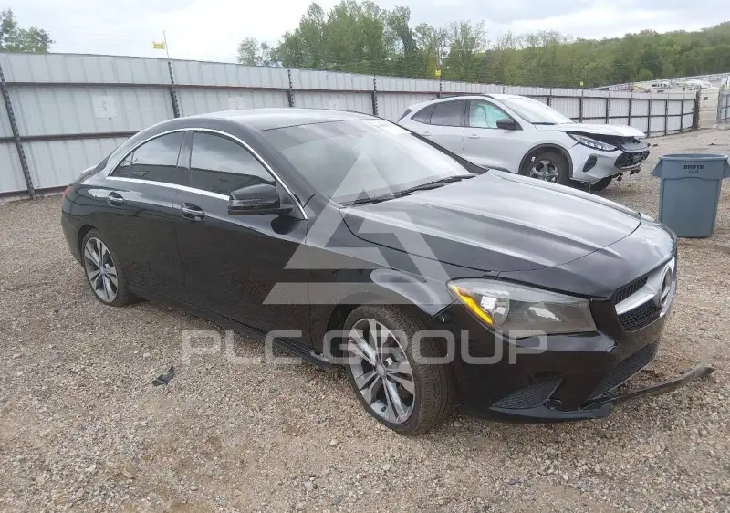 2016 Mercedes Benz CLA 250 фото
