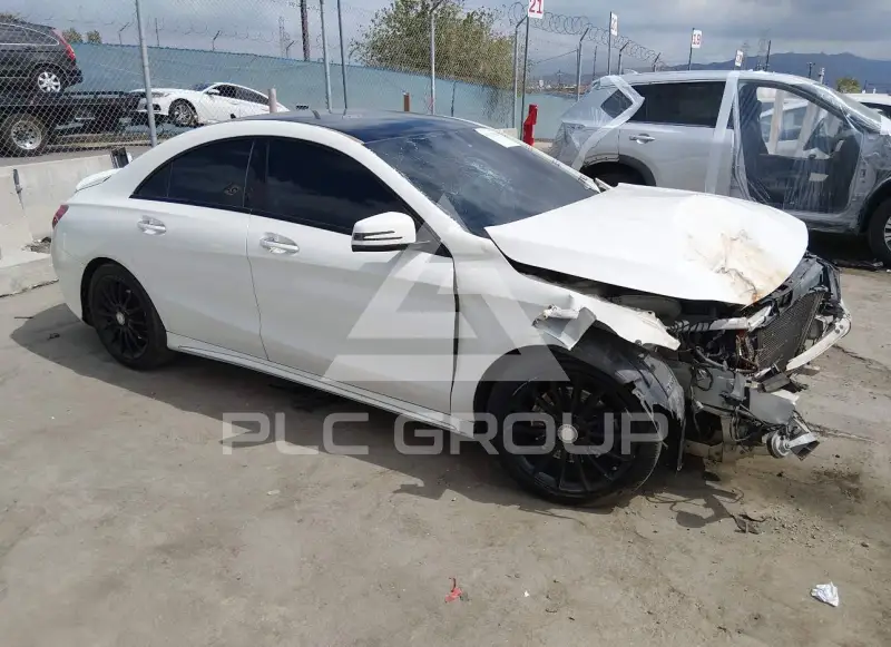 2016 Mercedes Benz CLA 250 photo