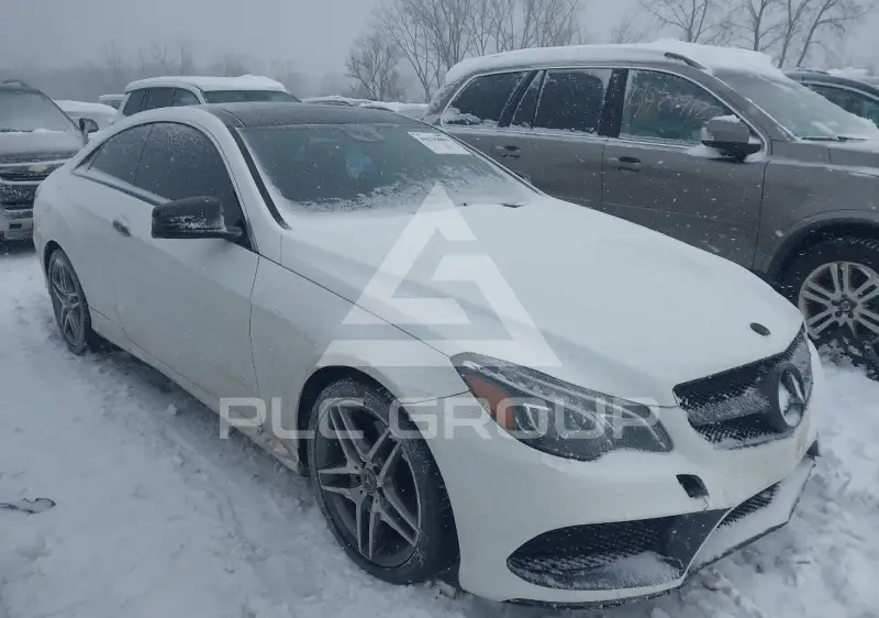 2016 Mercedes Benz E 400 фото
